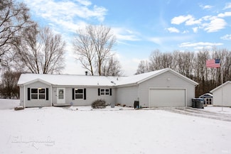 3004 Widaman St, Winona Lake, IN 46590