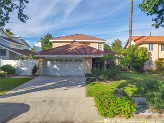 19711 Blythe St, Winnetka, CA 91306