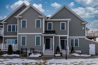 70 Lebaron Blvd Unit 2, Lakeville, MA 02347