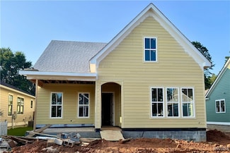 1570 Stillwater Cir, Tuscaloosa, AL 35406