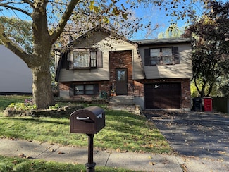 65 Hitchcock Dr, Meriden, CT 06450