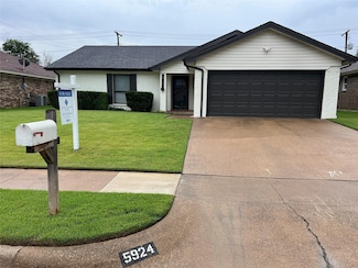 5924 Birchill Rd, Watauga, TX 76148