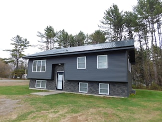 391 Transalpine Rd, Lincoln, ME 04457