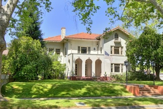 1600 39th St, Sacramento, CA 95816