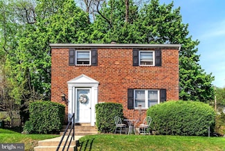 424 Hillside Rd, New Cumberland, PA 17070