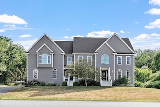 13 Silver Brook Rd, Salem, NH 03079
