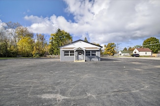 4418 Douglas Ave, Racine, WI 53402