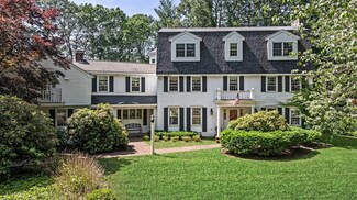 38 Lincoln Cir E, Andover, MA 01810