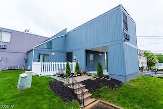 684 Irvington Ave Unit 7, Maplewood, NJ 07040