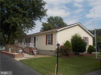 327 Jean Bradley Cir, Frederica, DE 19946