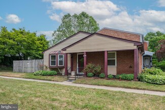11 Radcliff Place, Willingboro, NJ 08046