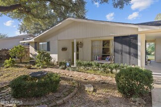 105 Deanna Dr, Lafayette, LA 70503