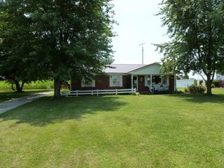 8378 E State Road 18, Galveston, IN 46932