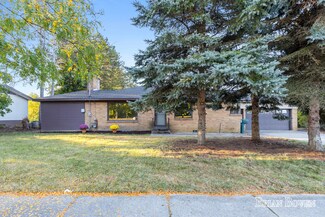 2426 Leonard St NE, Grand Rapids, MI 49505