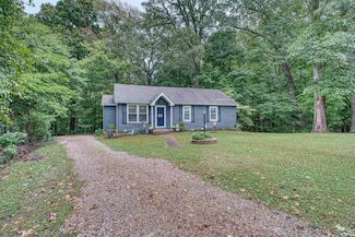 5712 Hausman Rd, Mount Vernon, IN 47620