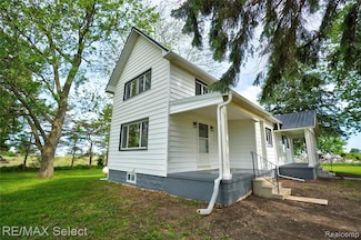 10987 Copas Rd, Lennon, MI 48449