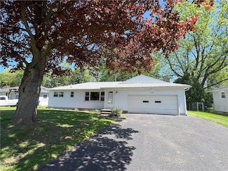 120 Sunnyside Dr, Rochester, NY 14623