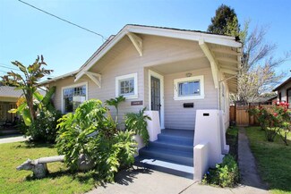 323 Otis St, Santa Cruz, CA 95060