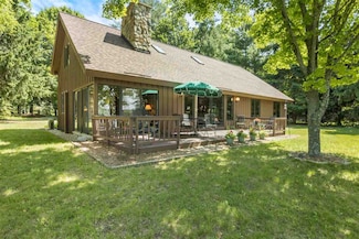 7679 Briar Ln, Bellaire, MI 49615