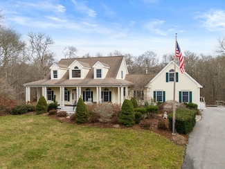 332 Division Rd, South Dartmouth, MA 02748