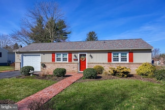 107 Washington St, Strasburg, PA 17579