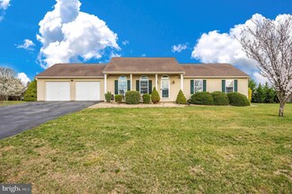 680 Michigan Dr, Falling Waters, WV 25419