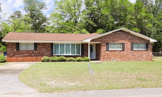 101 Howard St, Varnville, SC 29944