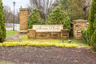 2400 Huntscroft Ln Unit 102, Raleigh, NC 27617