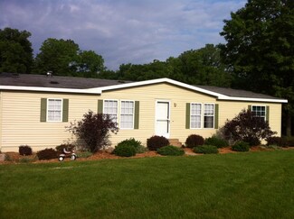 7428 S Gobblers Knob Rd, Williamsport, IN 47993