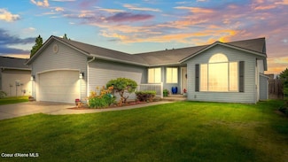 1054 W Springfield Dr, Coeur D Alene, ID 83815