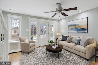 7712 Temple Rd, Philadelphia, PA 19150