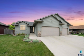 2809 S Lucerne Ave, Sioux Falls, SD 57106