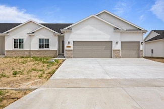 4518 NW 17th St, Ankeny, IA 50023