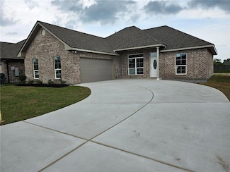 719 Rue St Michael None, Terrytown, LA 70056