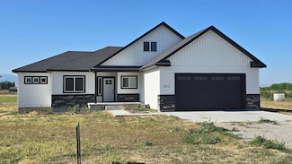 305 W 155 Ln S, Rupert, ID 83350