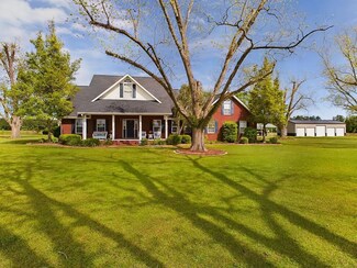 1764 Odum Screven Rd, Screven, GA 31560