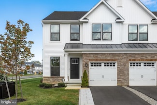 2 Rosemary Way, Mount Laurel Township, NJ 08054