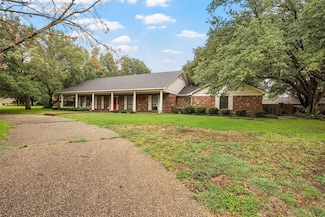 333 Bluebonnet Cir, Mc Gregor, TX 76657