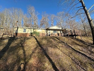 1294 Goodwill Rd, Huntington, WV 25704