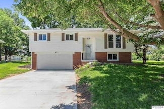 1436 N 147th Plaza, Omaha, NE 68154