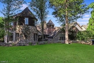 20 Island Trail, Sparta, NJ 07871