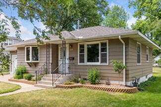 117 4th Ave SE, Osseo, MN 55369