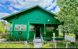 810 13th St, Port Arthur, TX 77640