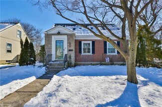 2304 E Woodlawn St, Allentown, PA 18109