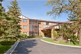 7800 W Foresthill Ln Unit 106A, Palos Heights, IL 60463