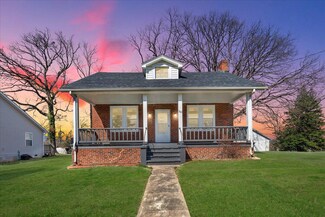 3613 Signal Hill Ave NW, Roanoke, VA 24017
