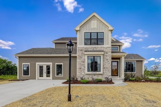 W151N11999 Mistletoe Rd, Germantown, WI 53022