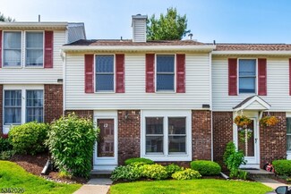 12 Liberty Ln, Franklin, NJ 07416