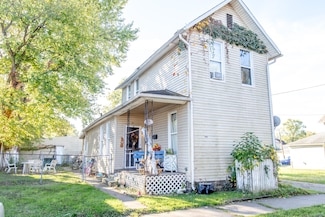 99 Hoover St, Newark, OH 43055