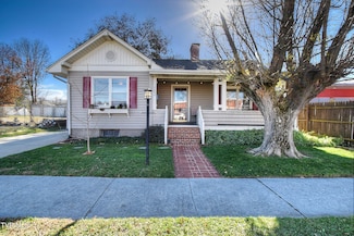 102 E Walnut St, Johnson City, TN 37601